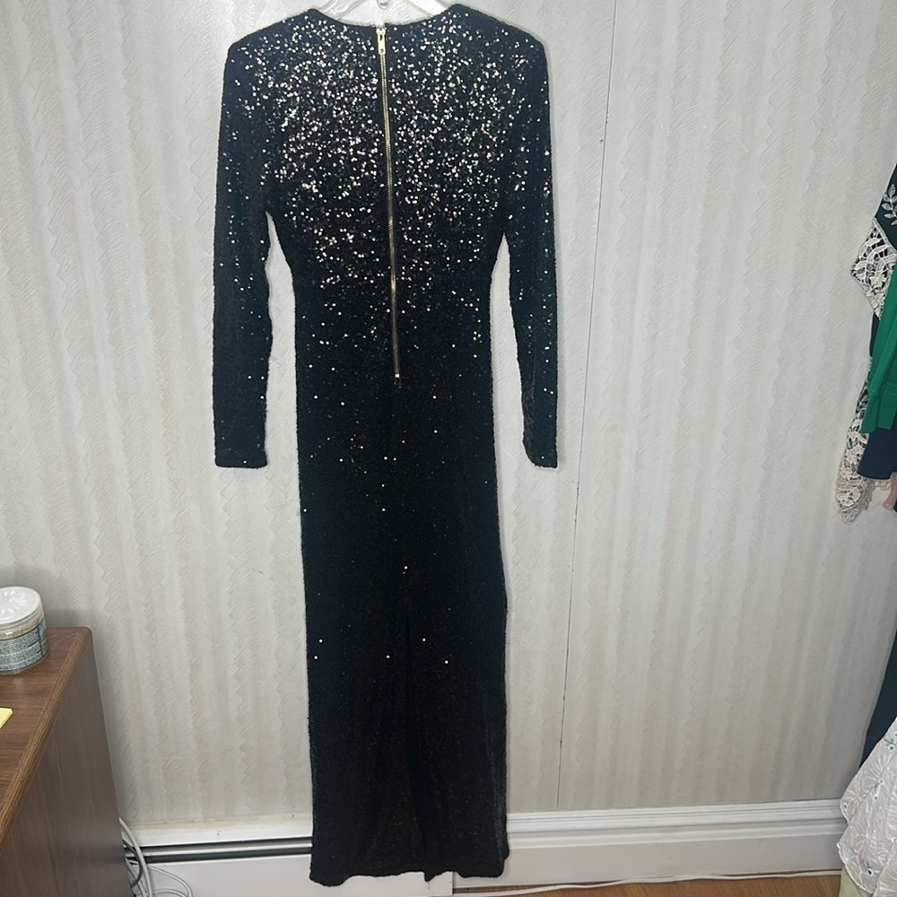 Charlotte Russe Emerald Sequin Long Sleeve Maxi Dress - Picture 7 of 8